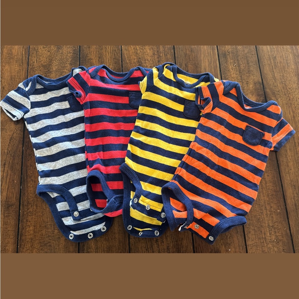 Newborn Carters Onesies Lot